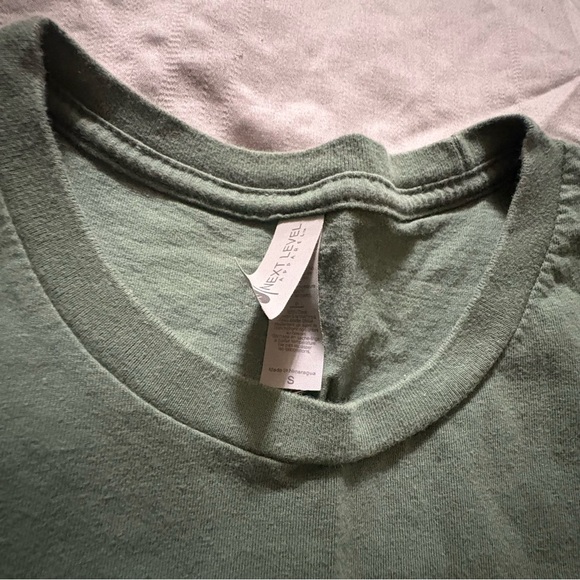 Next Level If You Can’t Find The Sunshine Sunflower Green Shirt Small Be The Sun - Picture 3 of 3